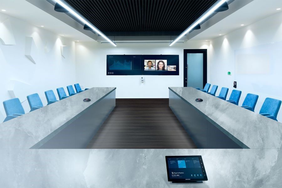 Is A Tv Or Projector Better For A Conference Room?